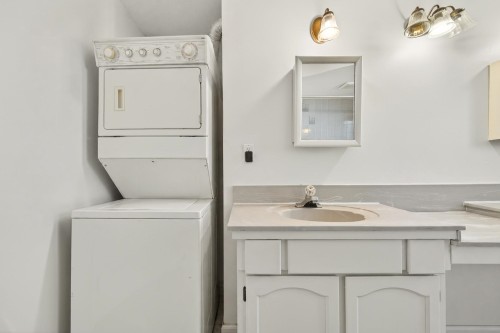 4460 Atlee Avenue, Burnaby, BC 