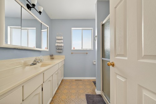 4460 Atlee Avenue, Burnaby, BC 