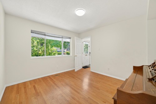 4460 Atlee Avenue, Burnaby, BC 