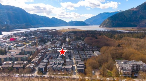 1214 Granite Drive  Squamish, BC V8B 0V9
