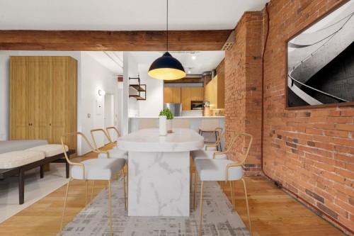 406-518 Beatty Street, Vancouver, BC 