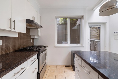 508 7Th Avenue E, Vancouver, BC 