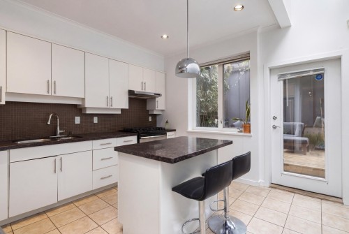 508 7Th Avenue E, Vancouver, BC 