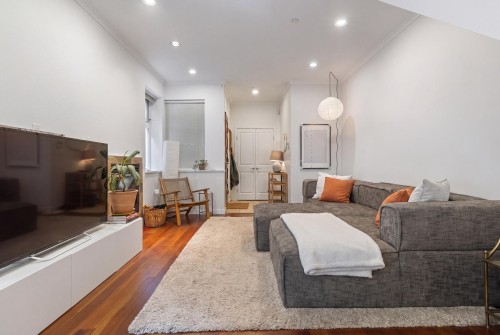 508 7Th Avenue E, Vancouver, BC 
