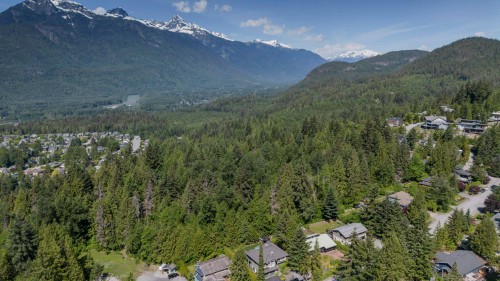 40755 Thunderbird Ridge, Squamish, BC 