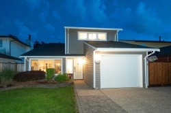 3216 Savary Avenue  Coquitlam, BC V3E 1M3