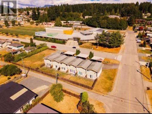 3915 Selkirk Avenue, Sechelt, BC 