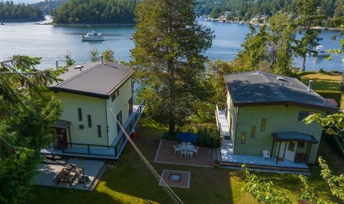 4979 Gonzales Road, Madeira Park, BC 