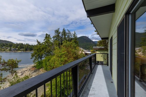 4979 Gonzales Road, Madeira Park, BC 