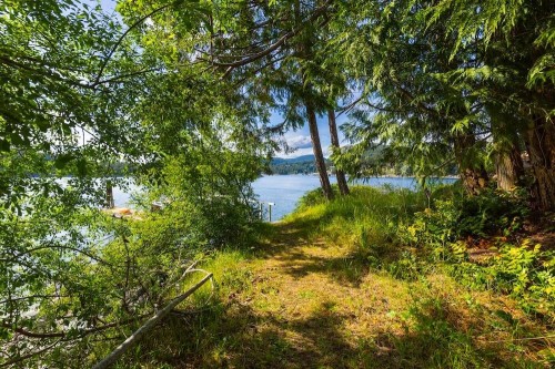4979 Gonzales Road, Madeira Park, BC 
