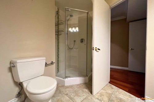 4408 Woodpark Road, West Vancouver, BC 