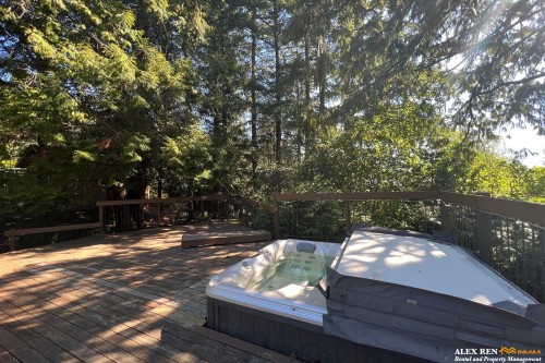 4408 Woodpark Road, West Vancouver, BC 