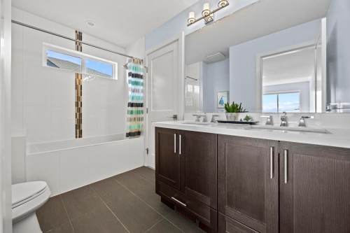 1442 Strawline Hill Street, Coquitlam, BC 