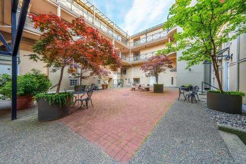 204-2 Renaissance Square, New Westminster, BC 