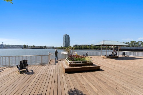 204-2 Renaissance Square, New Westminster, BC 