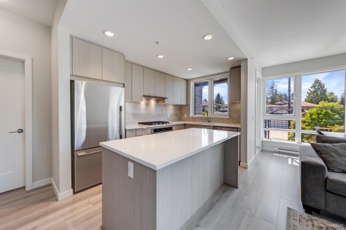 214-615 Cottonwood Avenue, Coquitlam, BC 