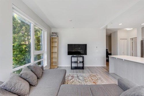 214-615 Cottonwood Avenue, Coquitlam, BC 