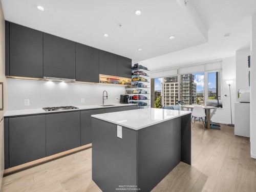 822-6300 Minoru Boulevard, Richmond, BC 