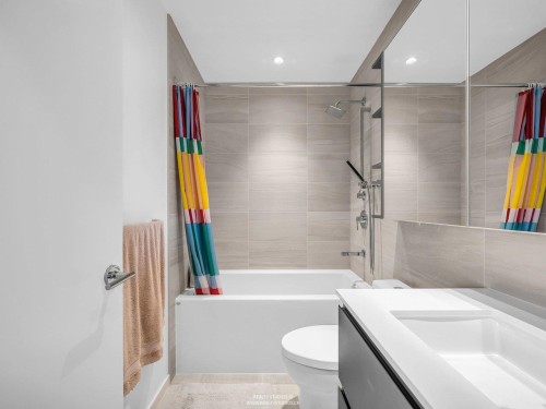 822-6300 Minoru Boulevard, Richmond, BC 