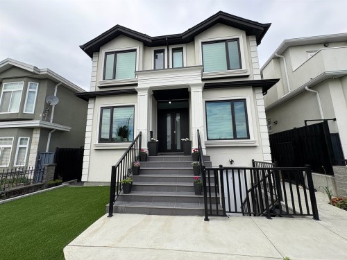 759 57Th Avenue E, Vancouver, BC 