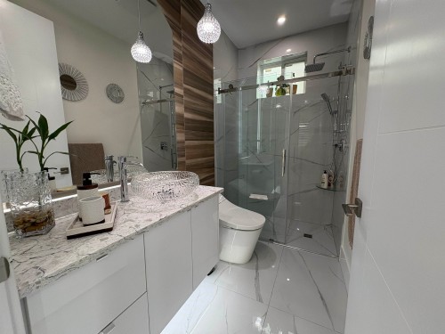 759 57Th Avenue E, Vancouver, BC 
