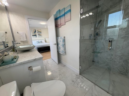 759 57Th Avenue E, Vancouver, BC 
