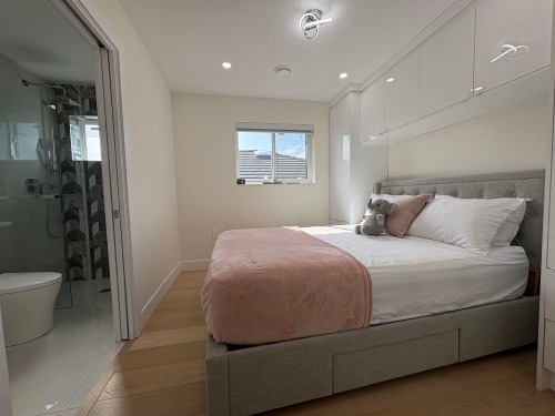 759 57Th Avenue E, Vancouver, BC 