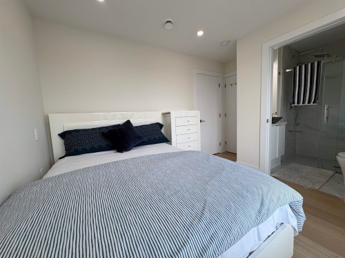 759 57Th Avenue E, Vancouver, BC 