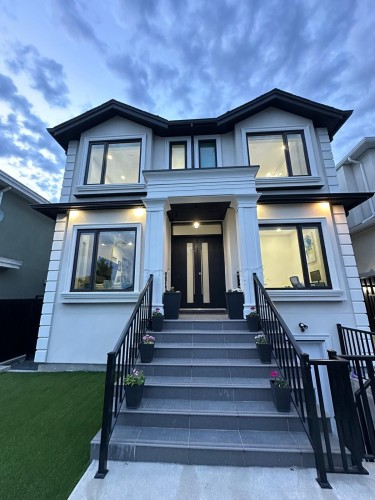 759 57Th Avenue E, Vancouver, BC 