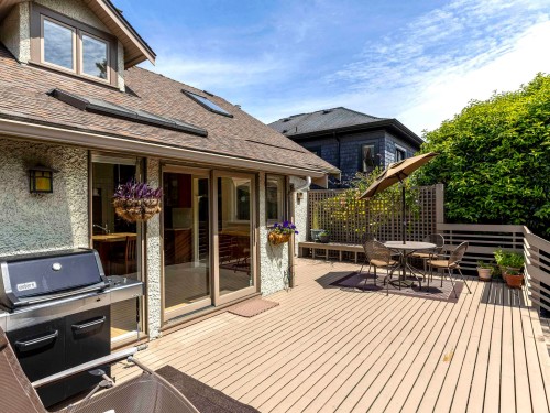 3820 12Th Avenue W, Vancouver, BC 