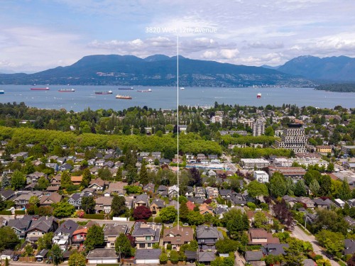 3820 12Th Avenue W, Vancouver, BC 