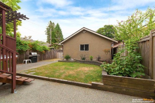 4350 14Th Avenue W, Vancouver, BC 