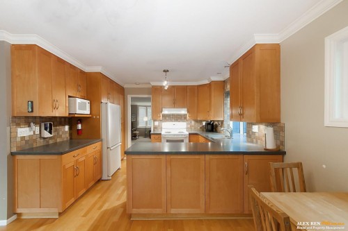 4350 14Th Avenue W, Vancouver, BC 
