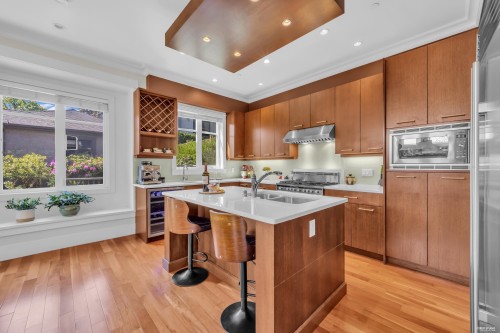 3618 24Th Avenue W, Vancouver, BC 