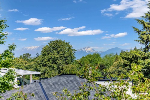 3618 24Th Avenue W, Vancouver, BC 