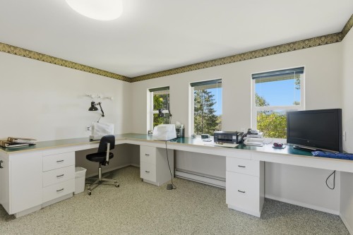 4065 Francis Peninsula Road, Madeira Park, BC 