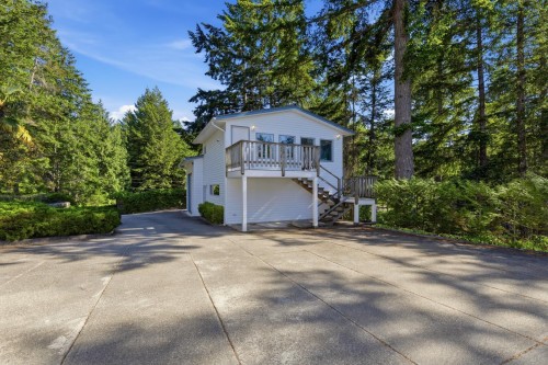 4065 Francis Peninsula Road, Madeira Park, BC 