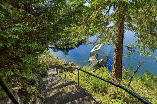 4065 Francis Peninsula Road, Madeira Park, BC 