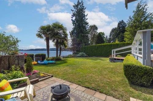 6417 Marmot Road, Sechelt, BC 