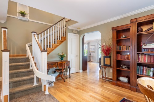 6417 Marmot Road, Sechelt, BC 