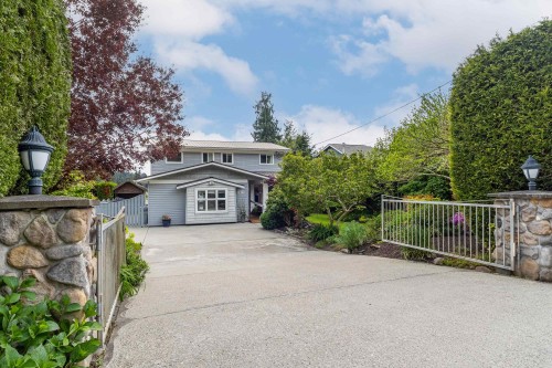 6417 Marmot Road, Sechelt, BC 