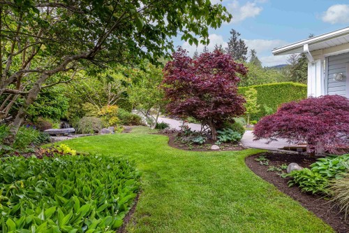 6417 Marmot Road, Sechelt, BC 