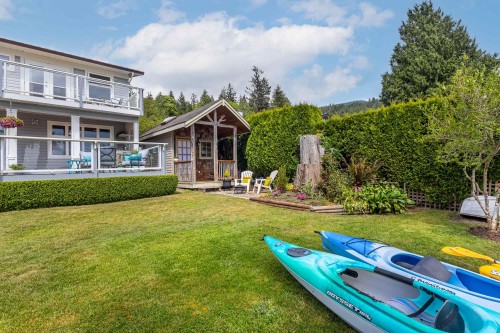 6417 Marmot Road, Sechelt, BC 