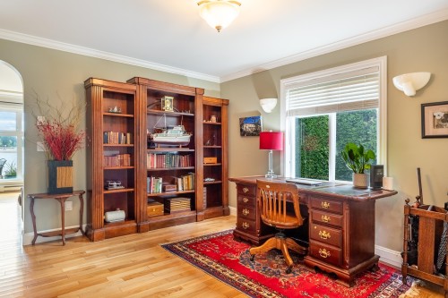6417 Marmot Road, Sechelt, BC 