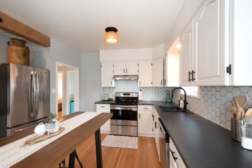 3120 Turner Street, Vancouver, BC 