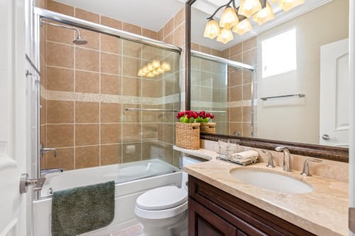 6011 Thetis Place, Richmond, BC 
