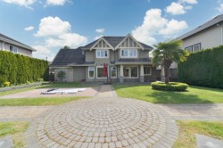 7611 Mccallan Road Street  Richmond, BC V7C 2H6