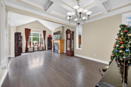 7611 Mccallan Road, Richmond, BC 