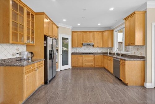 7611 Mccallan Road, Richmond, BC 