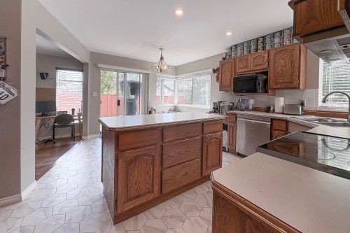 12271 234 Street, Maple Ridge, BC 
